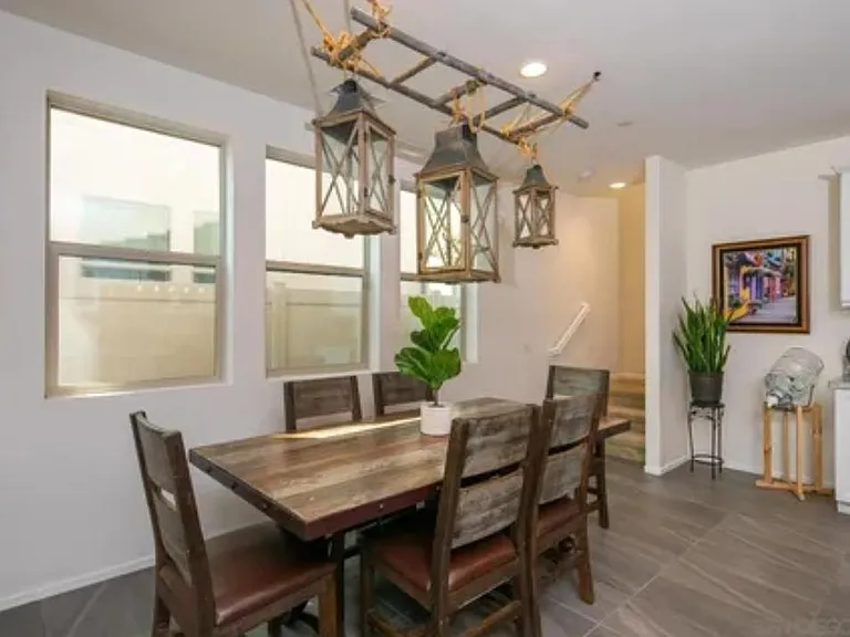 628 Gemstone Dr — Photo 35