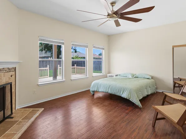 18216 Maxa Dr, Manor, TX 78653