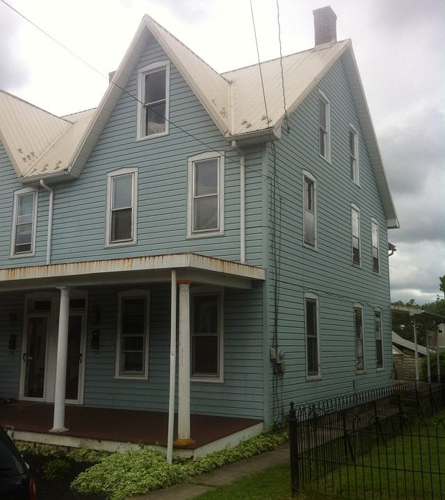 2nd image of 236 High St