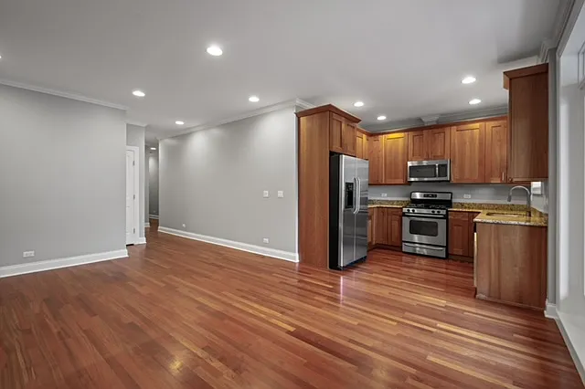 3444 N Halsted St #3 — Photo 2
