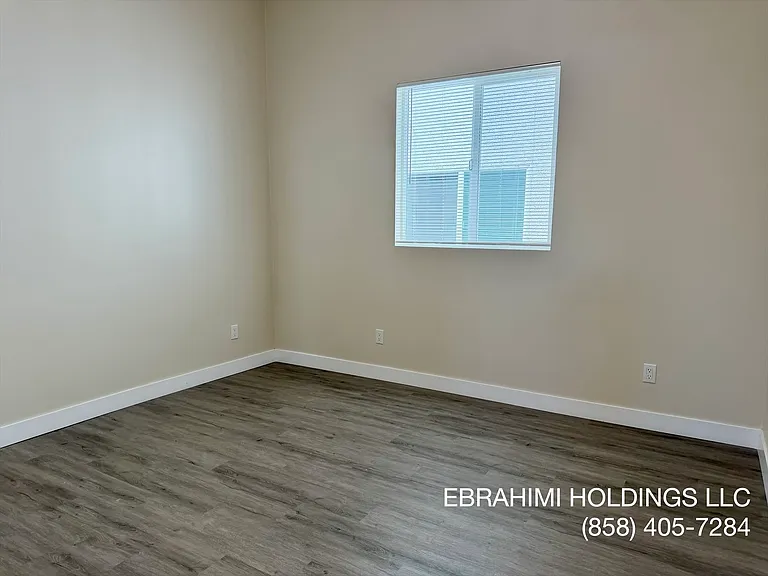 2976 National Ave #1 — Photo 12