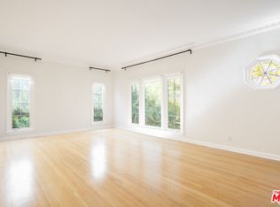 442 S Maple Dr #1/2, Beverly Hills, CA 90212