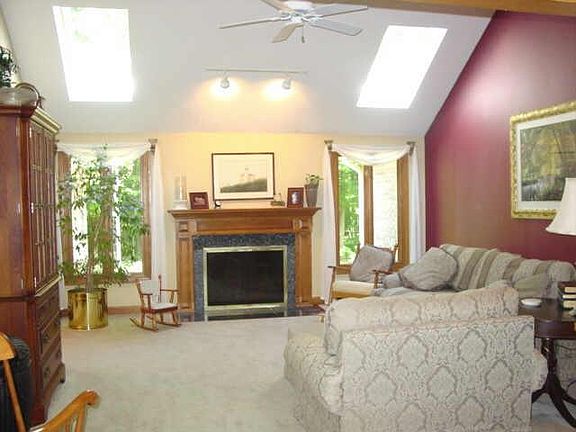 2nd image of 9640 Breckenridge Sta