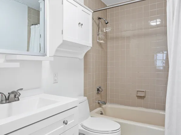 153 East 87th Street image 7 of 9