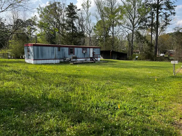 109 Ellis St, Leesville, LA 71446