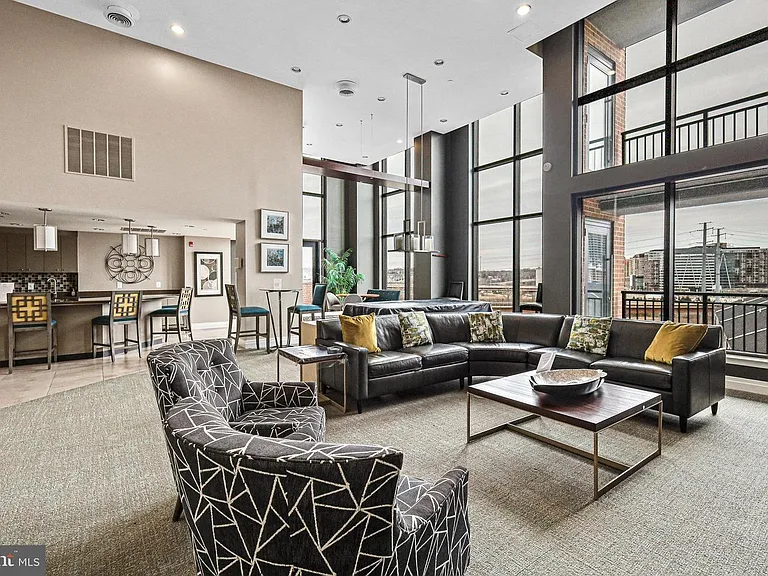 2451 Midtown Ave #1007 — Photo 49