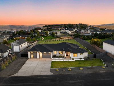 82503 E Wallowa Rd, Kennewick, WA, 99338