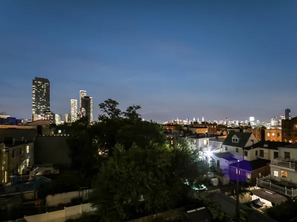 650 Montgomery Street image 25 of 33