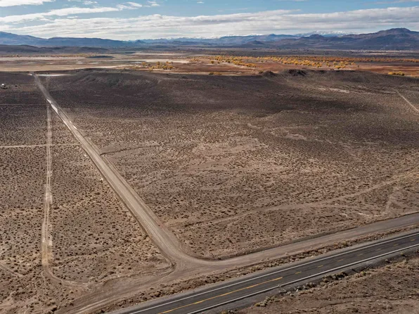 4025 Lincoln Rd, Silver Springs, NV 89429