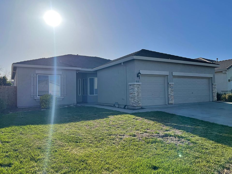 1st image of 4207 Mist Trail Dr