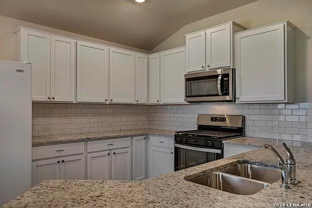 13523 Boothe Grv — Photo 13