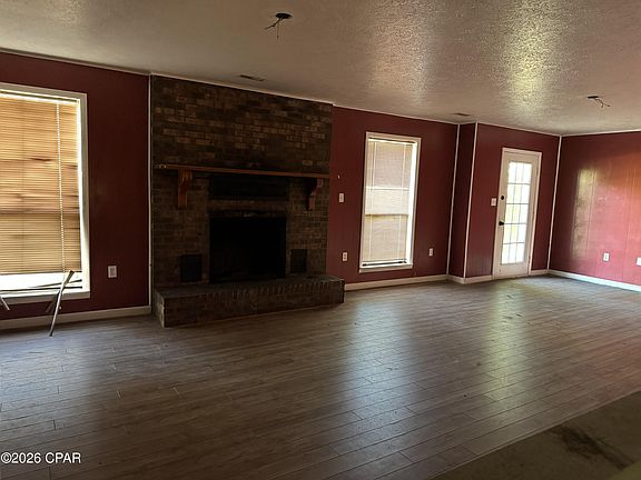 5th image of 4509 Fowler Rd