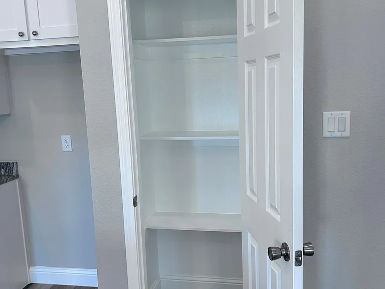 238 Marianne Cir — Photo 15