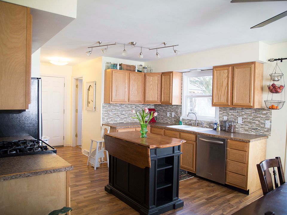 1st image of 5537 Lawndale Ave