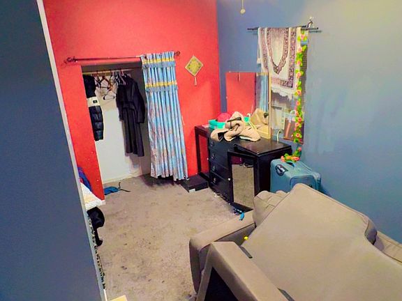 3rd image of 74 Crestwood Blvd