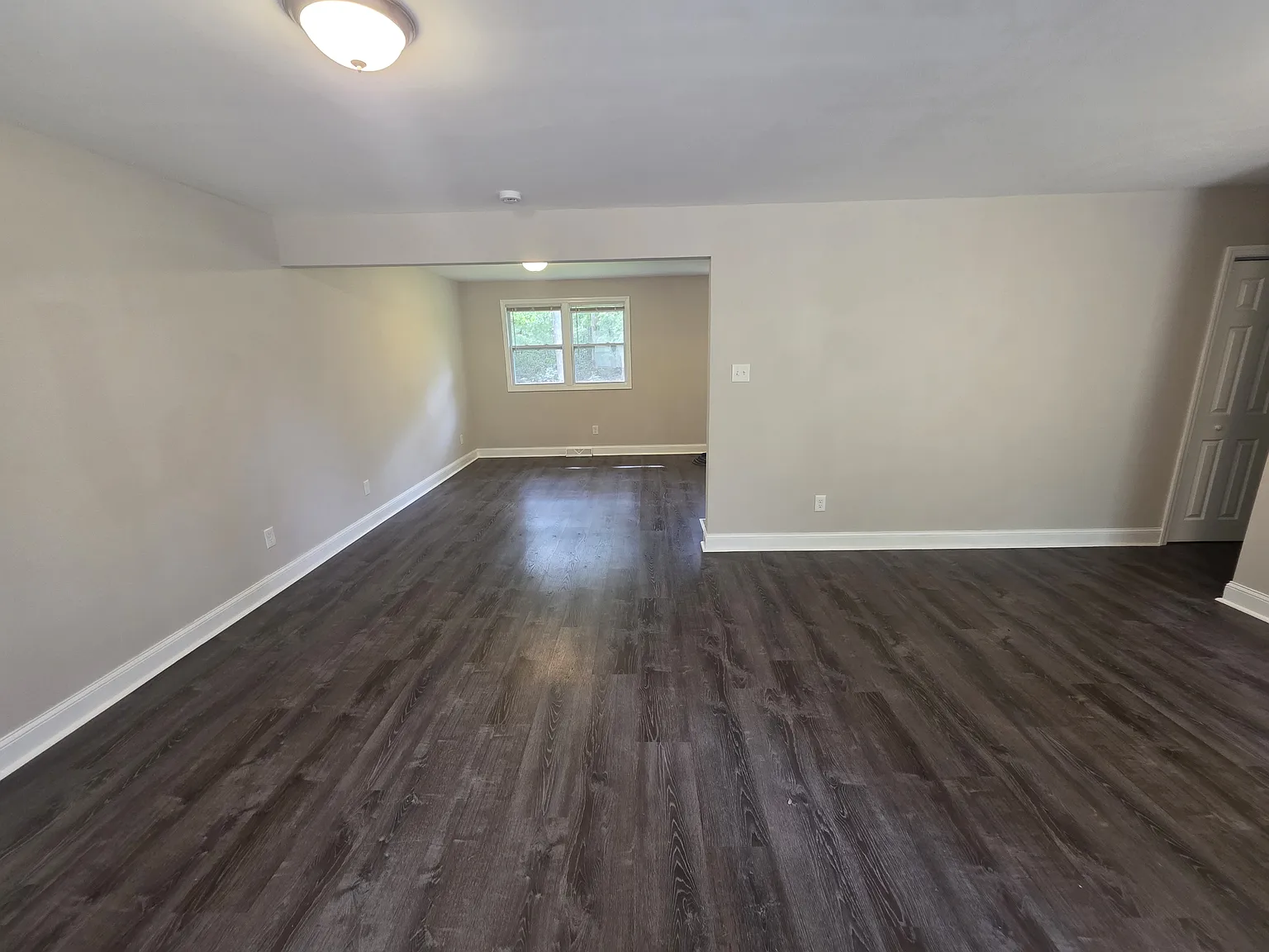 3 bed, 1.5 bath, 1134 sqft, $1,850 — Photo 3