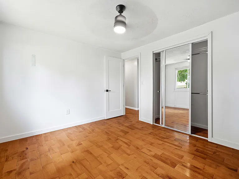 4195 Burningtree Rd — Photo 26