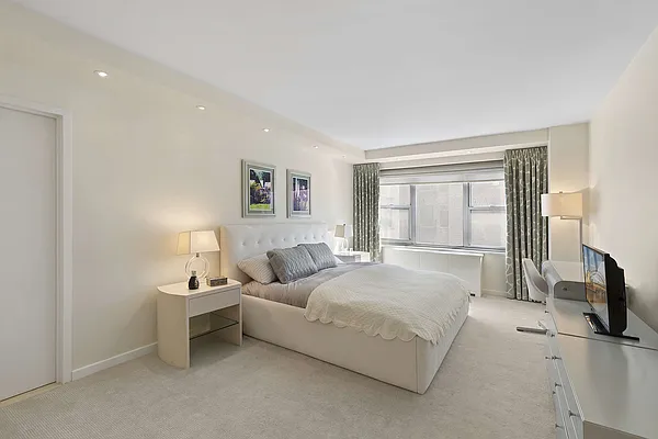 Sold by Stribling | media 4
