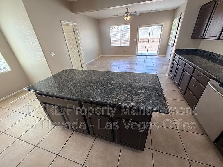 4320 Laguna Garden Ave — Photo 18