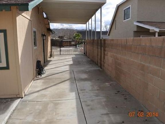 2nd image of 40380 Poppy Dr