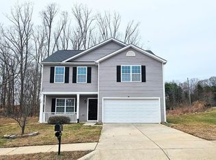 1900 Porter Hill Dr, Whitsett, NC 27377