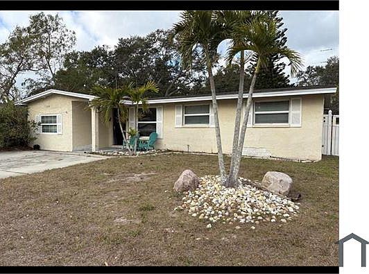 2nd image of 11486 92nd St