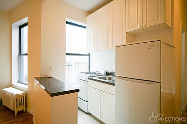 Rented by City Connections Realty