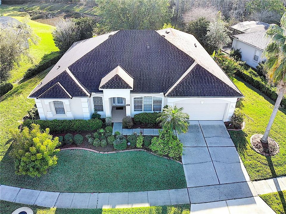 1st image of 13542 Lakes Way