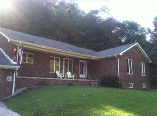 1785 Parkersburg Rd, Spencer, WV 25276