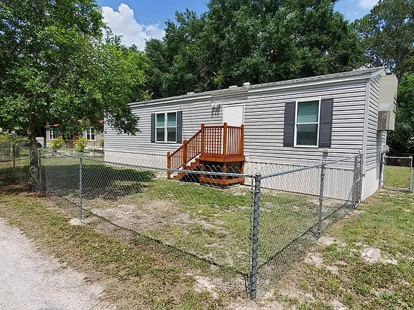 2040 Brickhouse Rd, Lutz, FL 33558