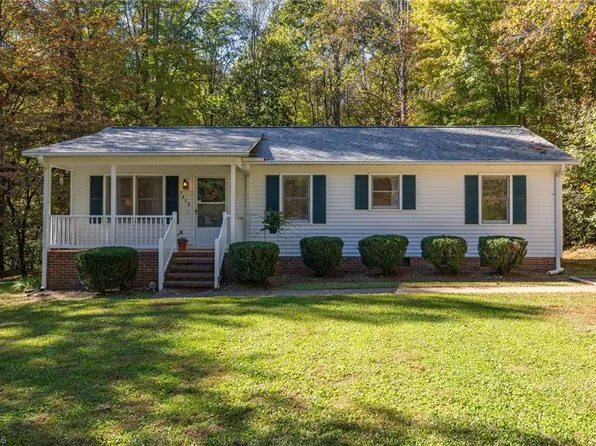 5408 Golden Needle Dr, Mc Leansville, NC 27301