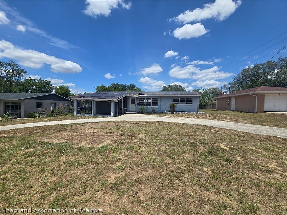 1st image of 618 Cherokee Cir