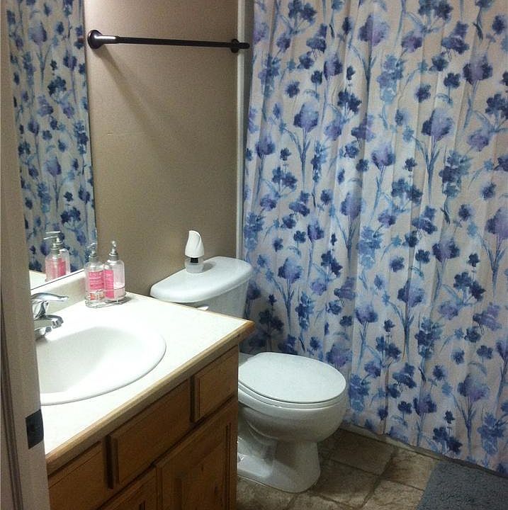 2nd image of 986 W 270 S APT 204
