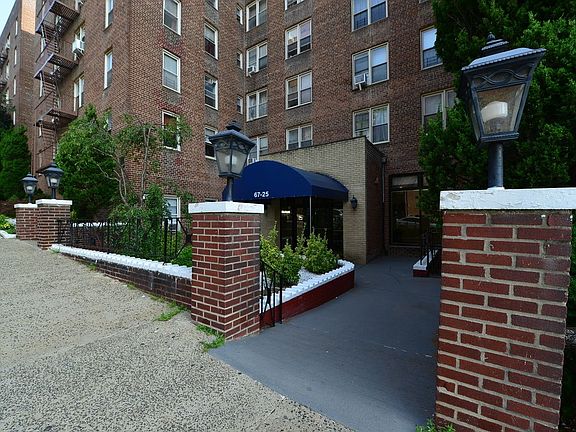 2nd image of 67-25 Dartmouth St APT 4R
