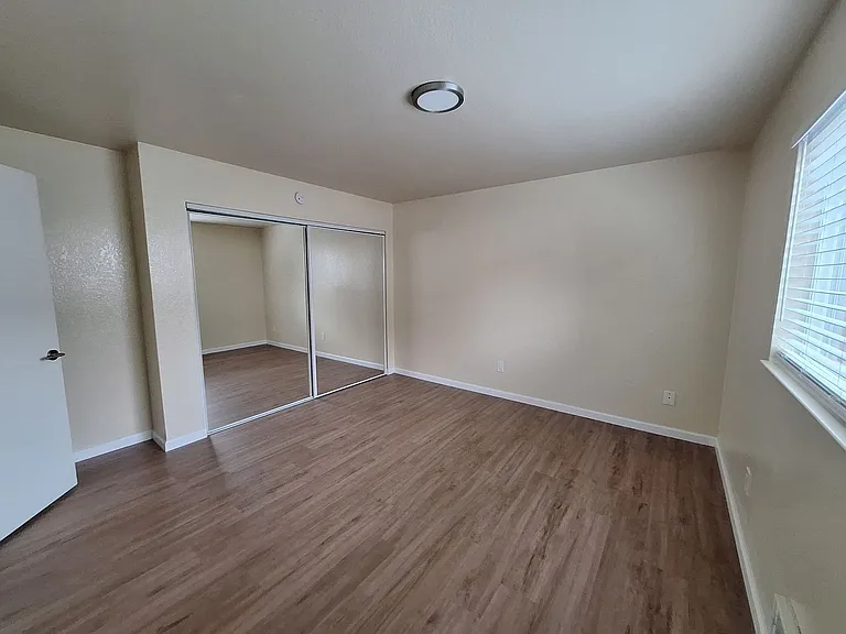 3122 Crescent Ave — Photo 16