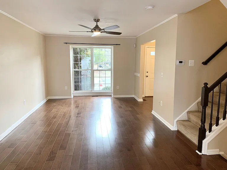 4 Putman Ct — Photo 18