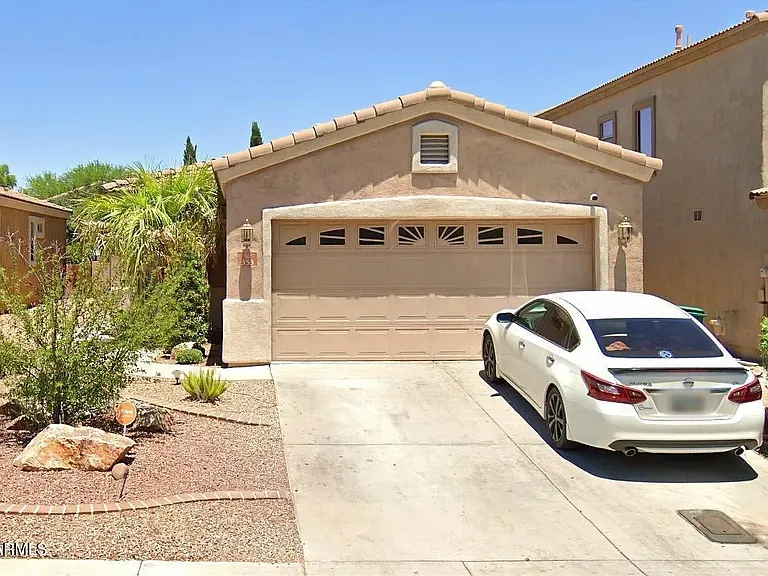 353 E Calle Puente Lindo — Photo 1