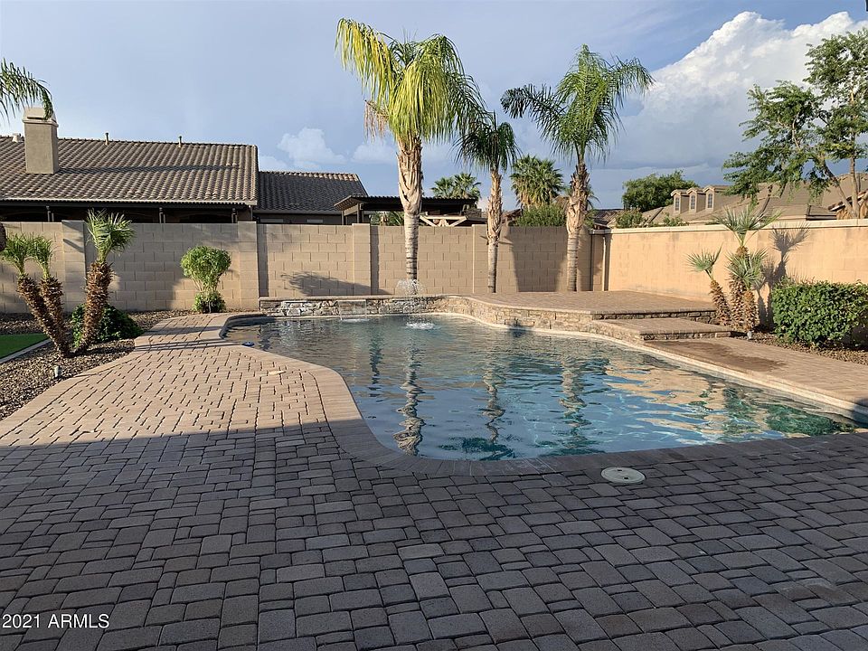 1st image of 20198 E Silver Creek Ln