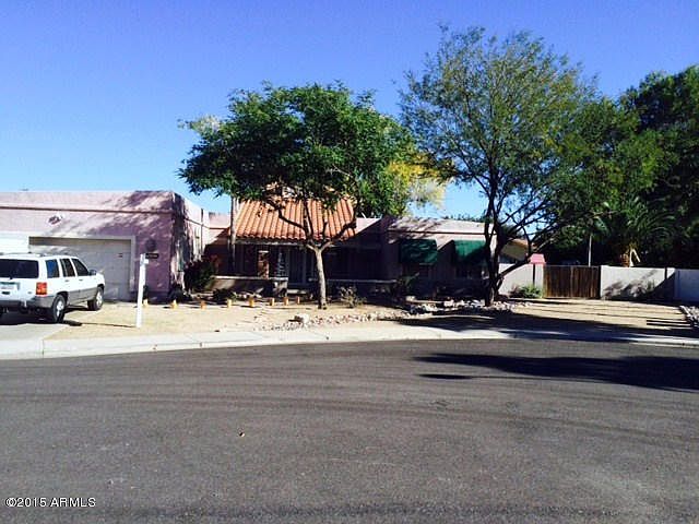 1st image of 627 S 30th Cir