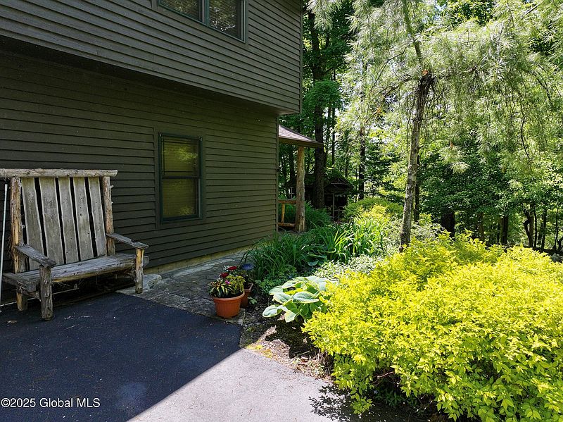 4th image of 44 Overbrook Road