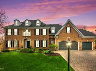1316 Calvin Ct, Naperville, IL 60540