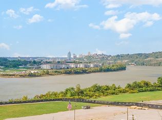 2756 Hoff Ave, Cincinnati, OH 45202