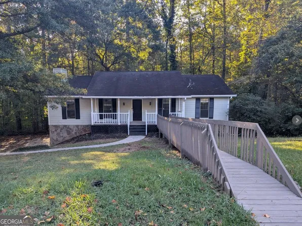 664 River Bend Dr, Jonesboro, GA 30238