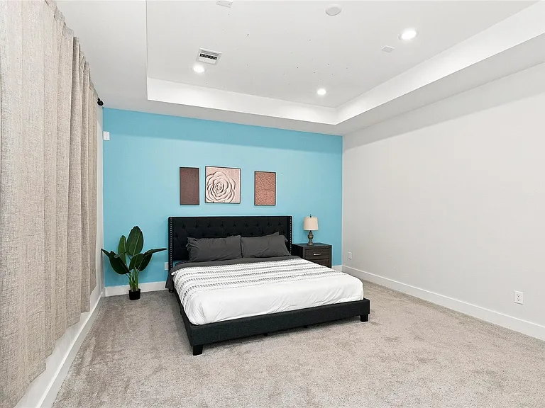 835 Dorchester St #D — Photo 11