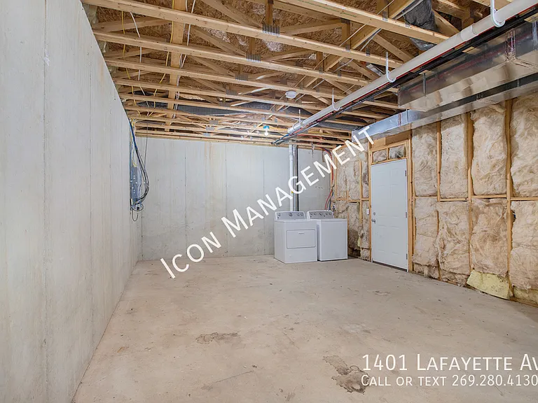 1401 Lafayette Ave — Photo 18