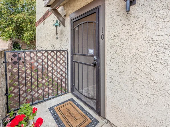 5321 Colodny Dr APT 10, Agoura Hills, CA 91301