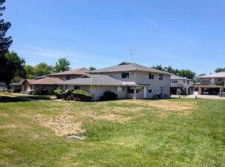 3677 Galena Dr APT 3, Auburn, CA 95602