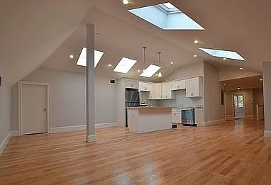 18 Murdock St #9 — Photo 6