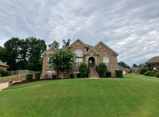 257 Lime Creek Ln, Chelsea, AL 35043