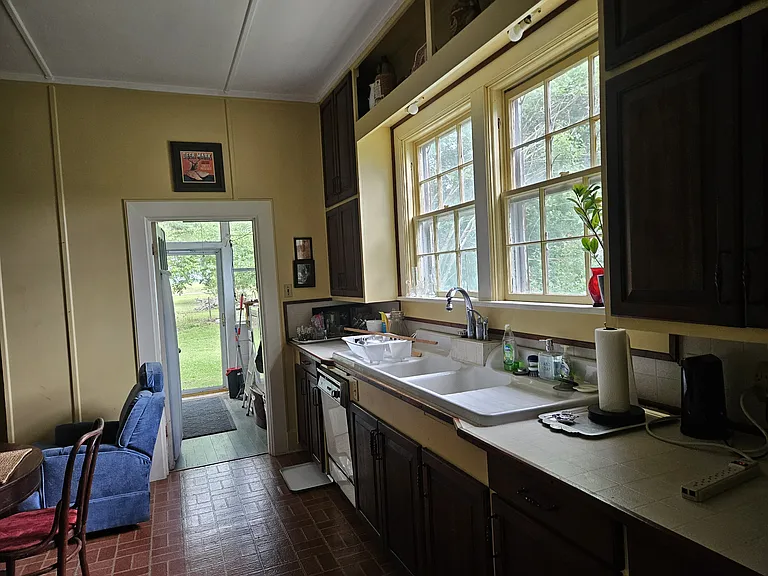 416 Dogwood Dr — Photo 9